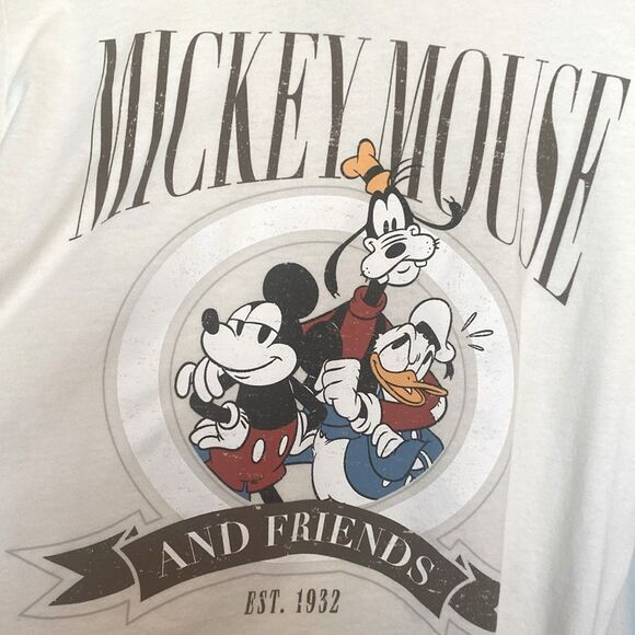Disney Mickey Mouse, long sleeve shirt with side sleeve appliqué. Size XL - Picture 10 of 11